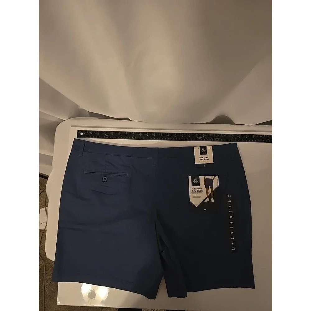 Member's Mark Men's Flat Front 9 Inch Inseam Twill Shorts Blue  Size 44 NWT New